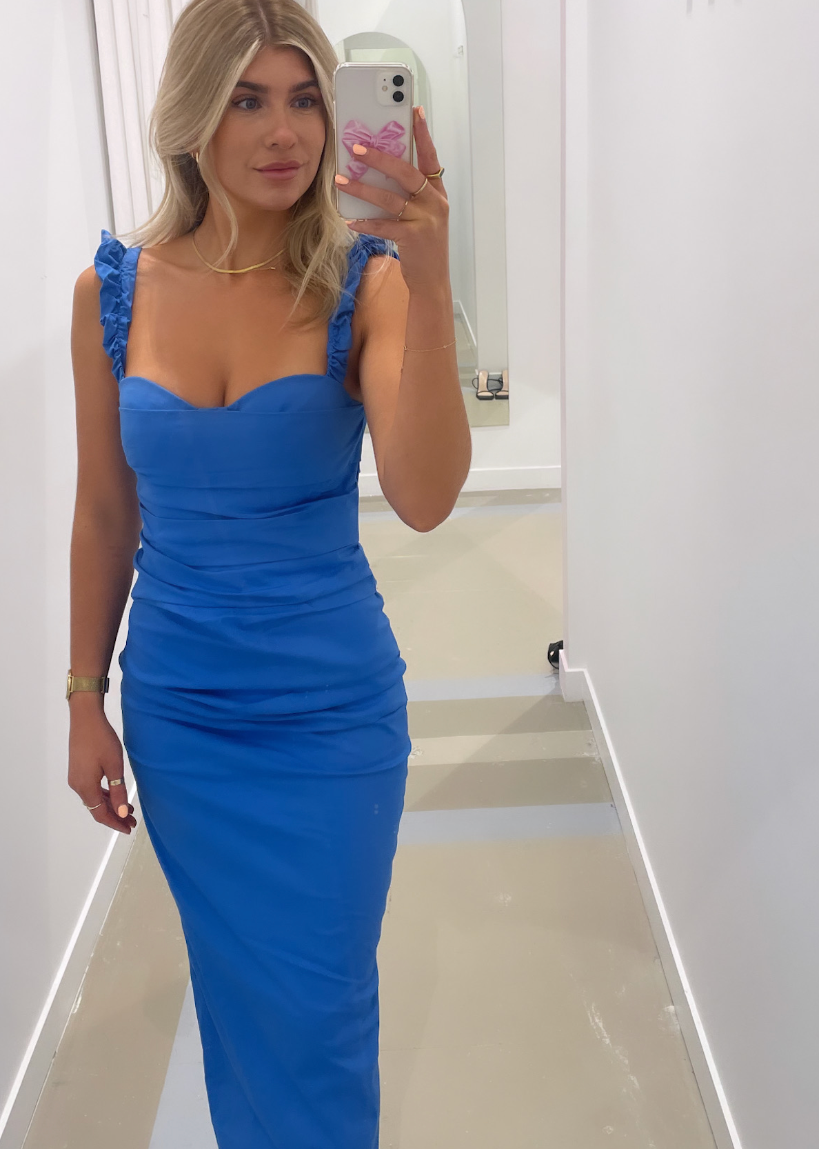 Size 6-8.