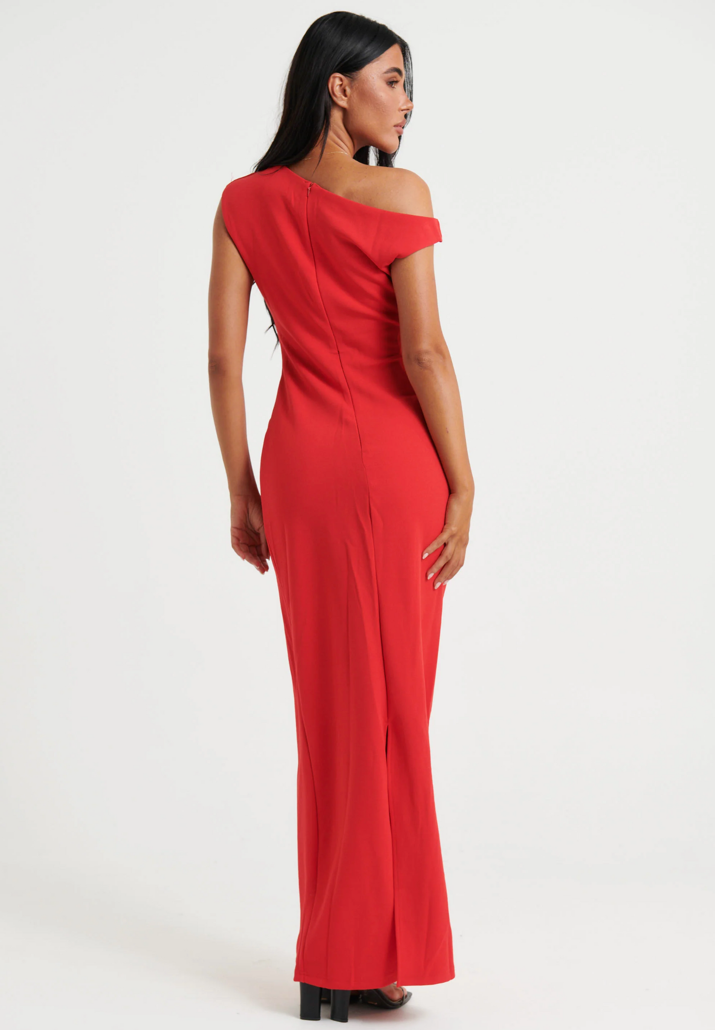 Mika - Maxi Dress in Red