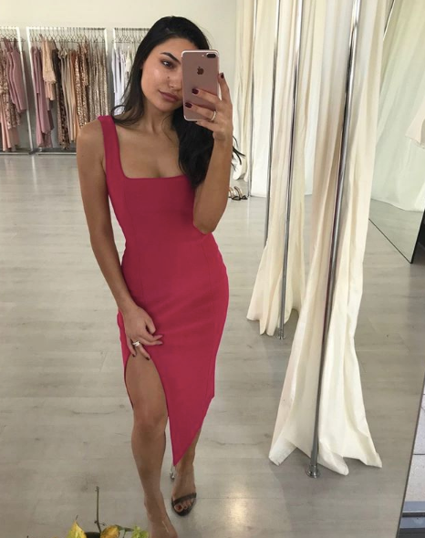 Bec and Bridge Hibiscus Island Midi in Magenta rwsb