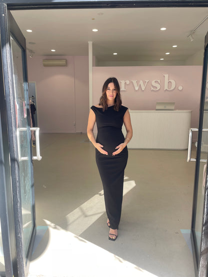 Mika - Maxi Dress in Black