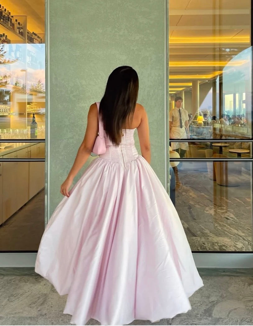Aje - Violette Bubble Hem Maxi Dress in Pastel Pink  rwsb.
