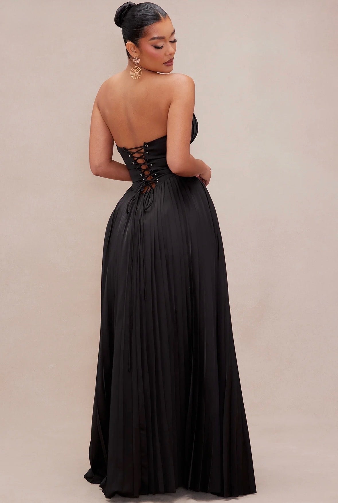 FN - Addison Satin Gown in Black