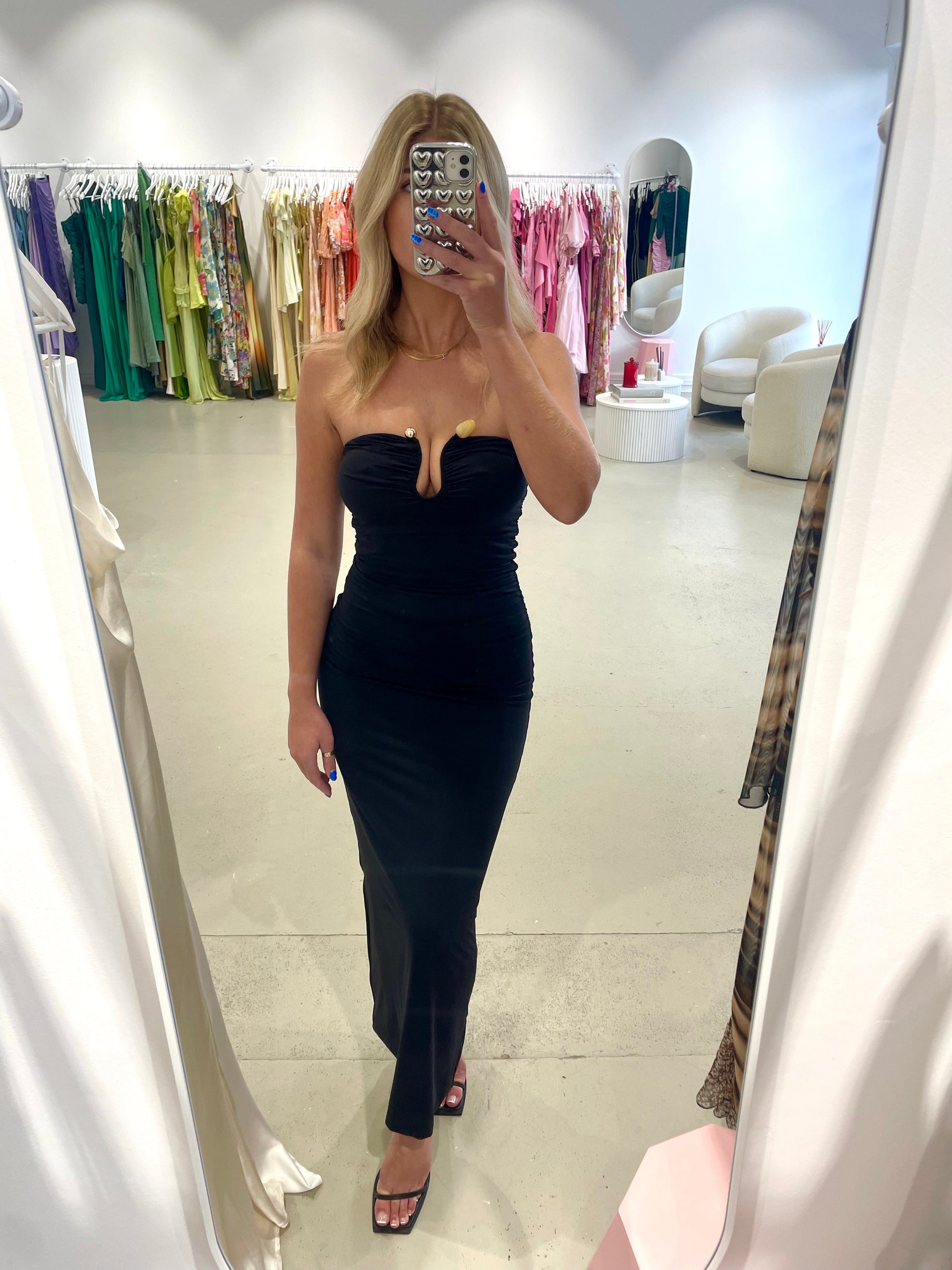 Kookai - Tayla Trim Maxi Dress rwsb. Kookai - Tayla Trim Maxi Dress rwsb.