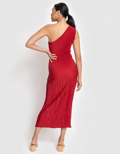 L'idee Soiree - One Shoulder Pleated Midi Dress in Rouge