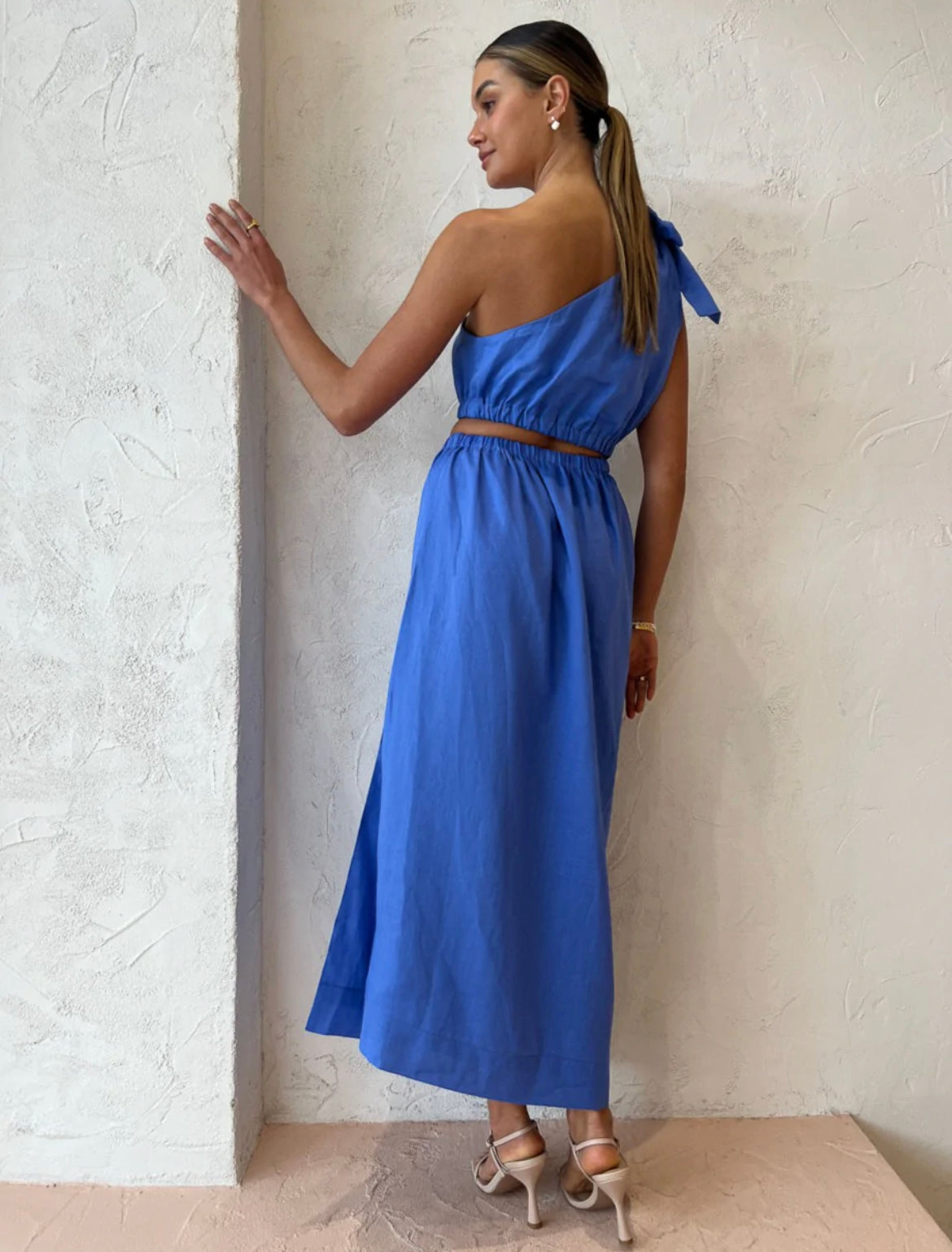 Sienna one 2024 shoulder dress