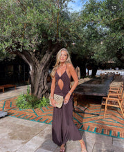 Load image into Gallery viewer, One Mile - Sammy Maxi Dress in Cocoa
