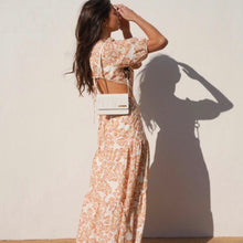 Load image into Gallery viewer, Charlie Holiday - Flores Midi Dress
